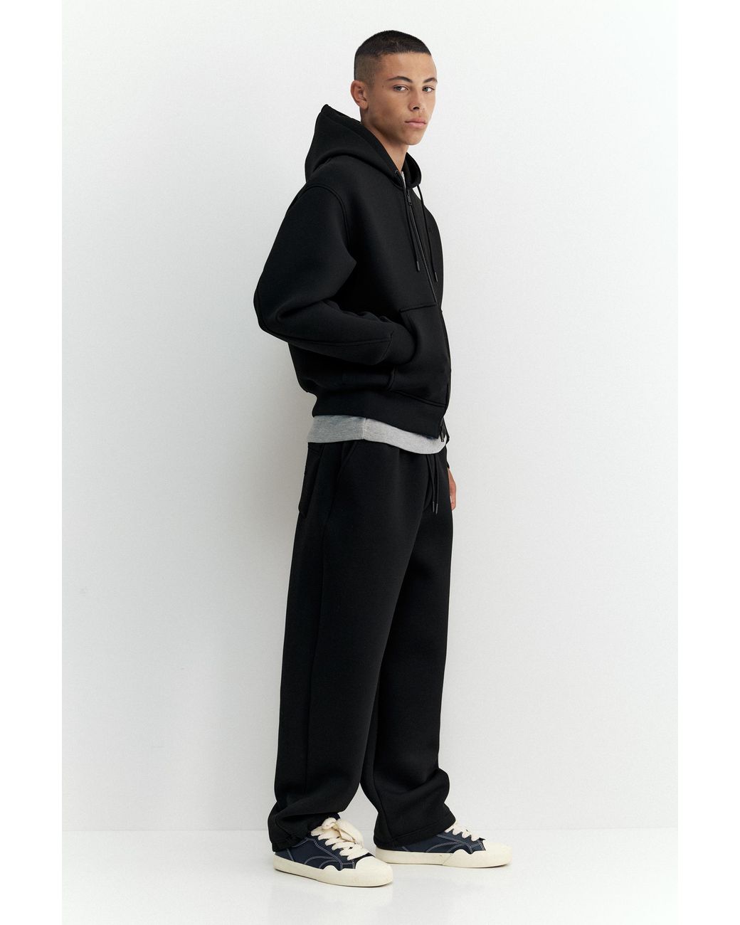 Pull&Bear Gray Neoprene-Effect Baggy Trousers for men