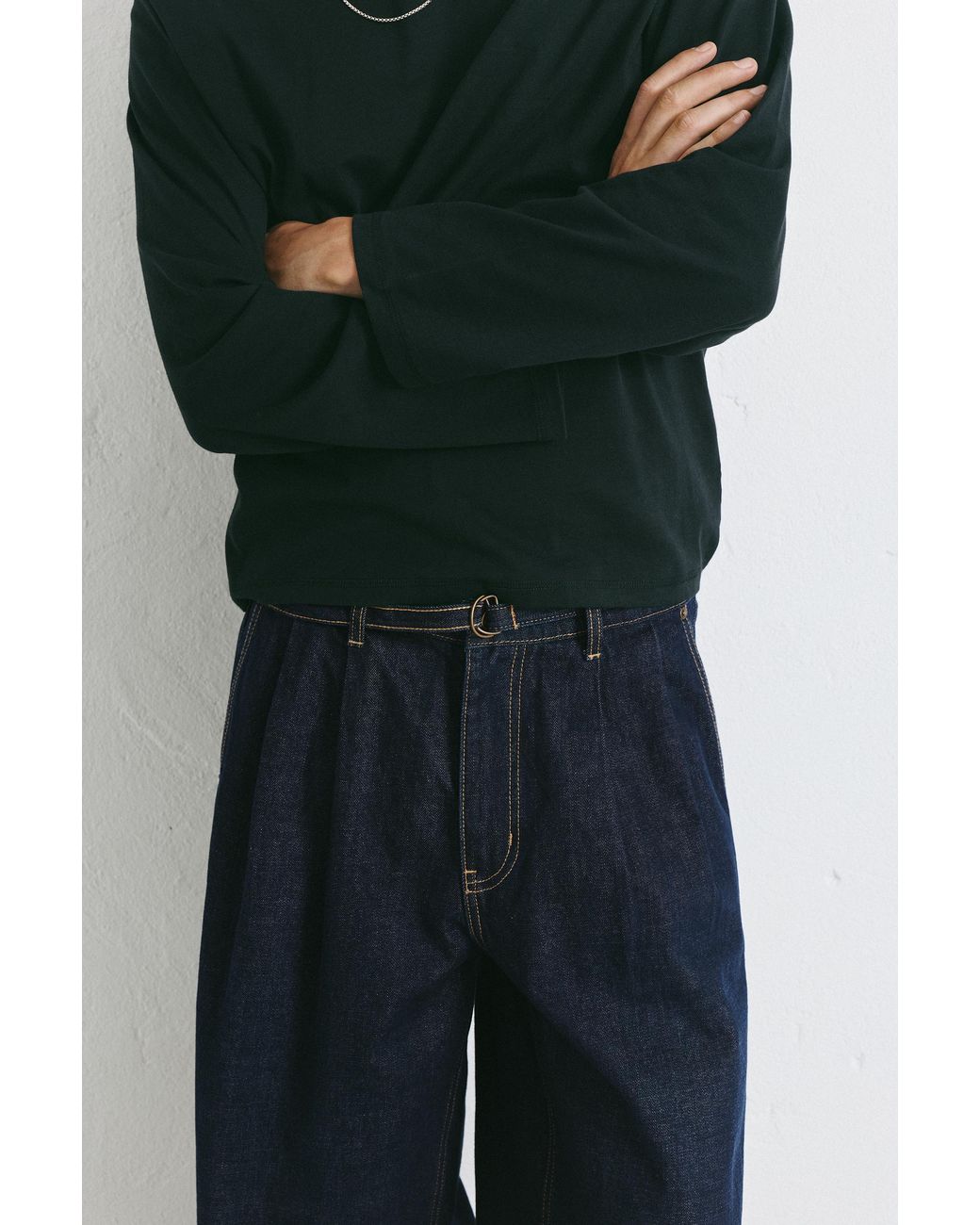 Pull&Bear Multicolor Relaxed Fit Pleated Jeans With Belt for men