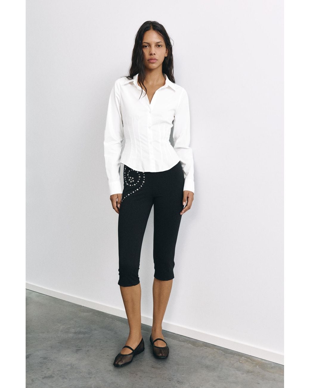 Pull&Bear White Tailliertes Hemd Mit Breiten Manschetten