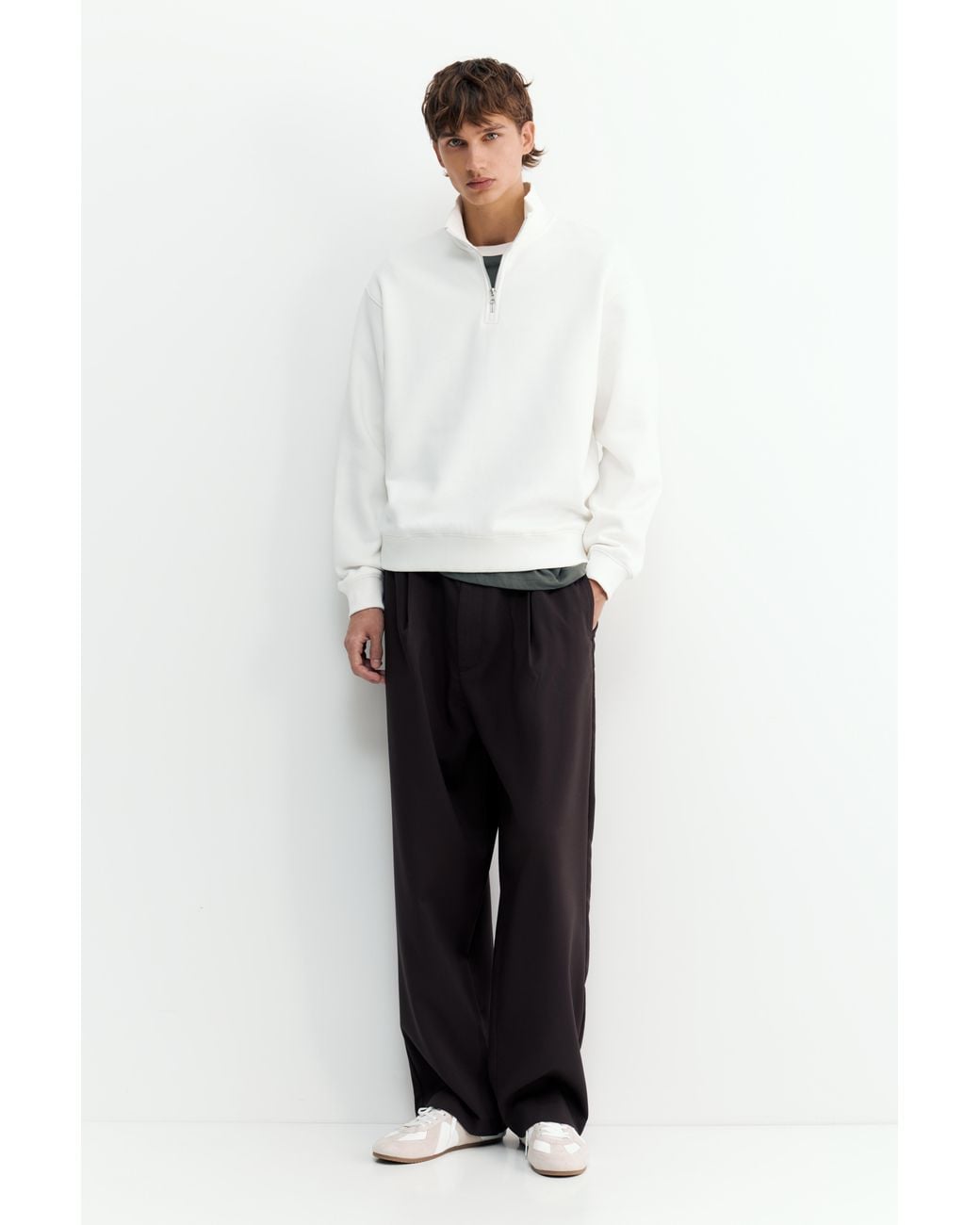 Pull&Bear White Quarter-Zip Sweatshirt for men