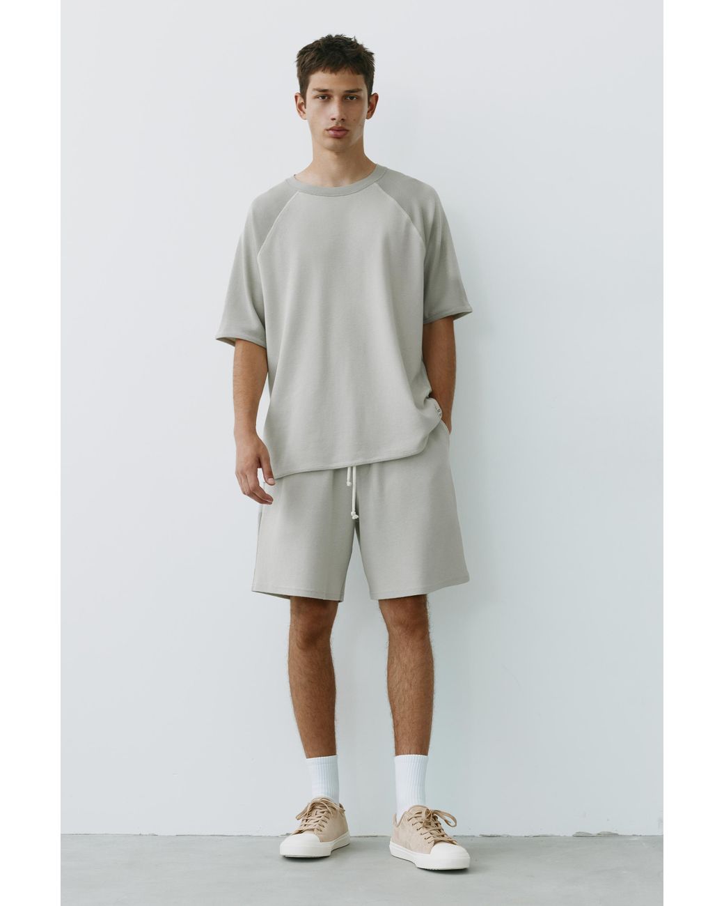 Pull&Bear Natural Short Sleeve Raglan T-Shirt for men