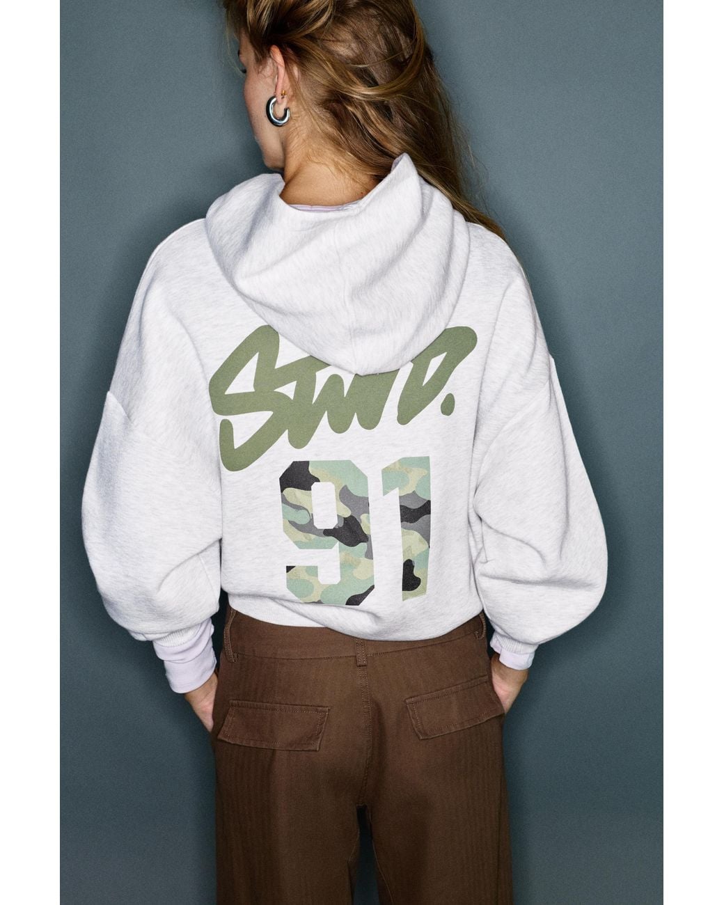 Pull&Bear White Stwd 91 Hoodie