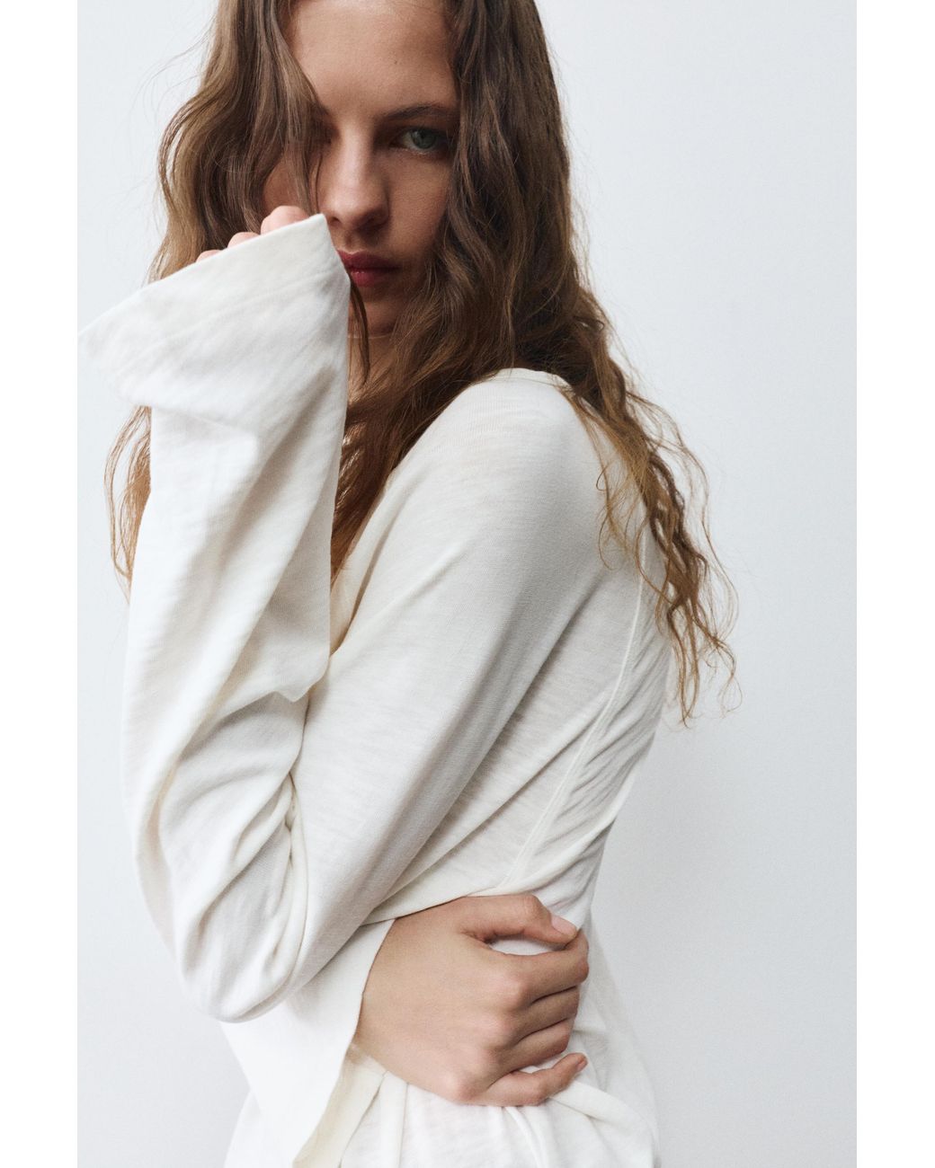Pull&Bear White Long Sleeve Raglan T-Shirt