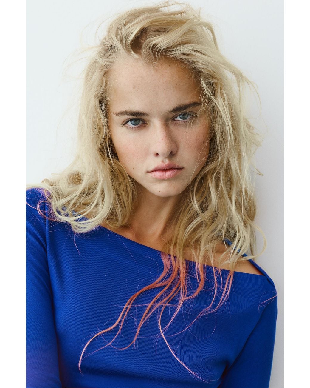 Pull&Bear Blue Fitted Straight Neckline T-Shirt
