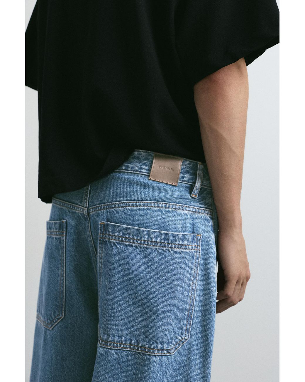 Jeans Barrel di Pull&Bear in Blue da Uomo