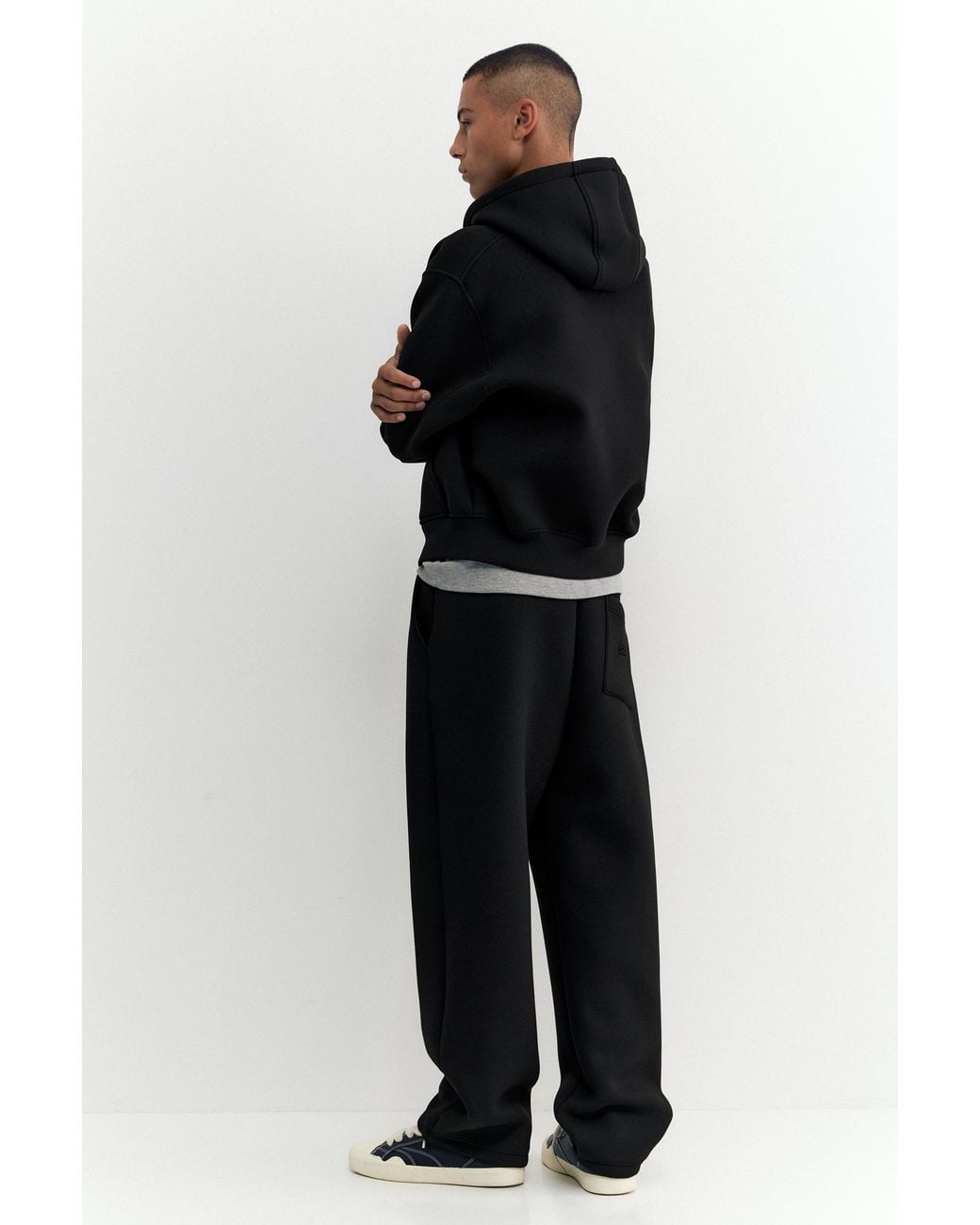 Pull&Bear Gray Neoprene-Effect Baggy Trousers for men