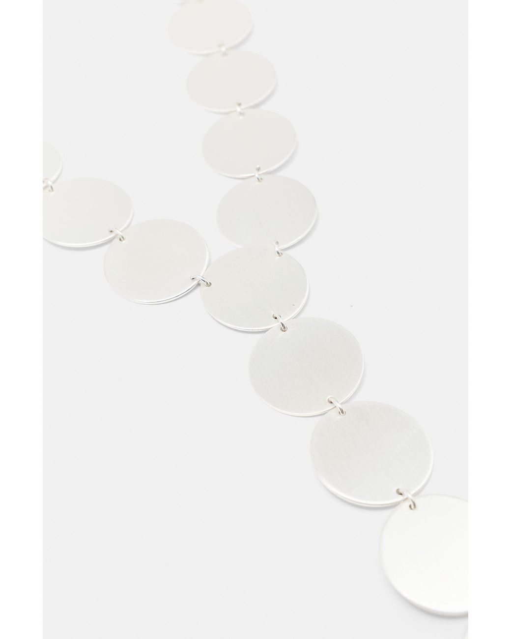Pull&Bear White Circle Lariat Necklace