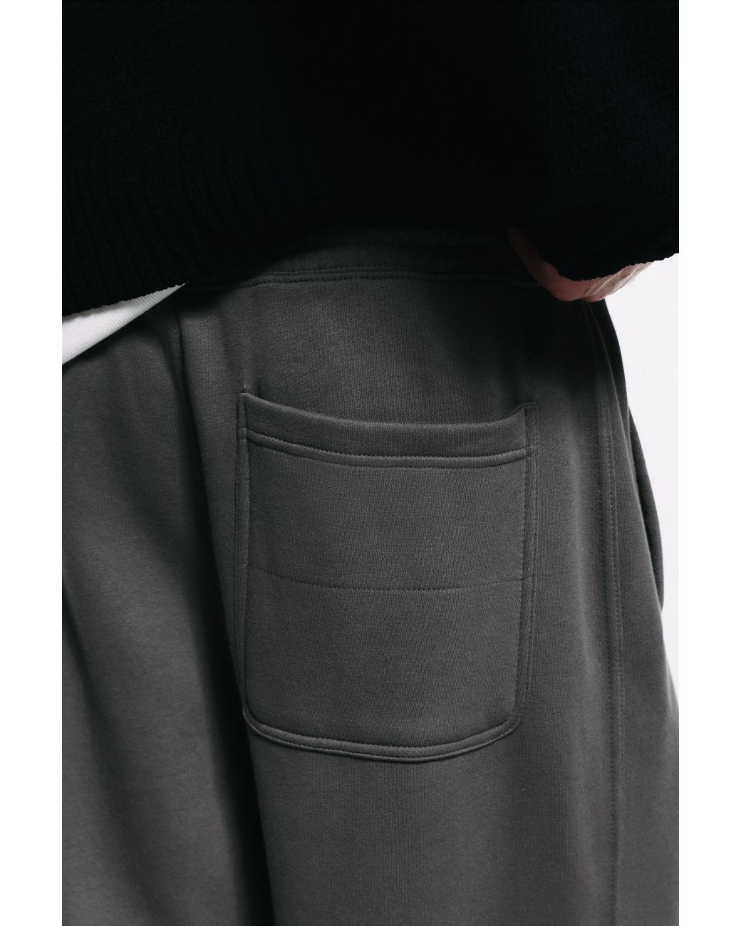 Pull&Bear Gray Basic Baggy Tracksuit Trousers for men
