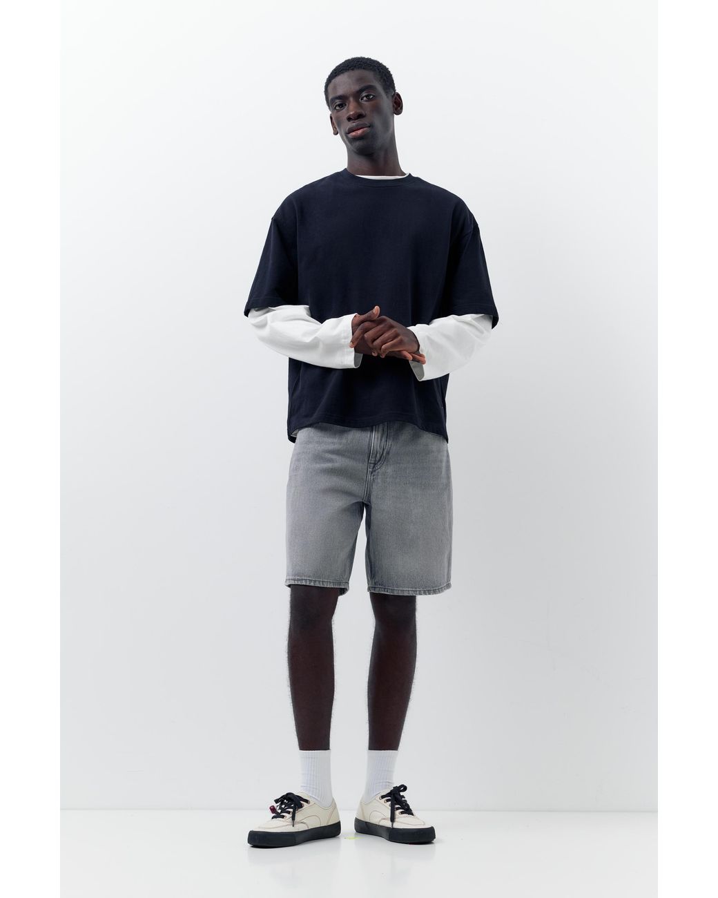 Pull&Bear Blue Standard Denim Bermuda Shorts for men