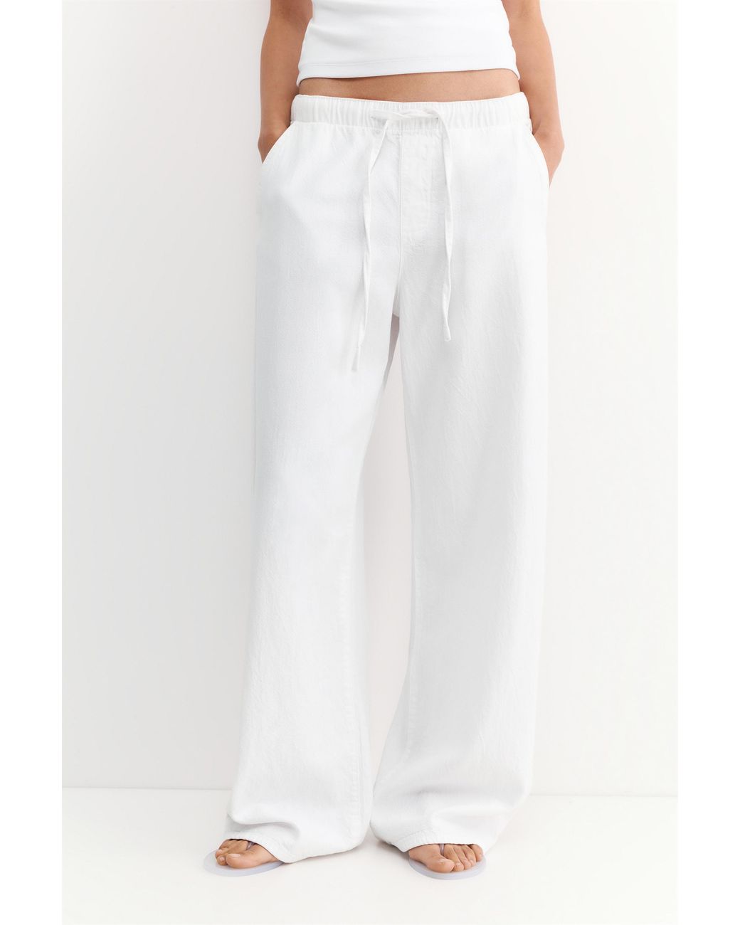 Pull&Bear White Low-Rise Jogger Jeans