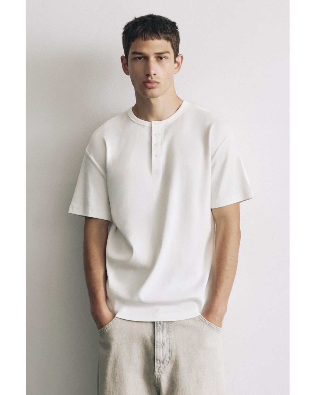 Pull&Bear Multicolor Slim-Fit Henley Neck T-Shirt for men