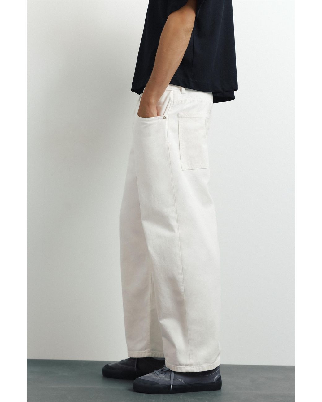 Pull&Bear Green Tapered Jeans for men
