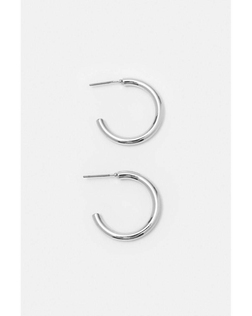 Confezione Orecchini Ear Cuff di Pull&Bear in White