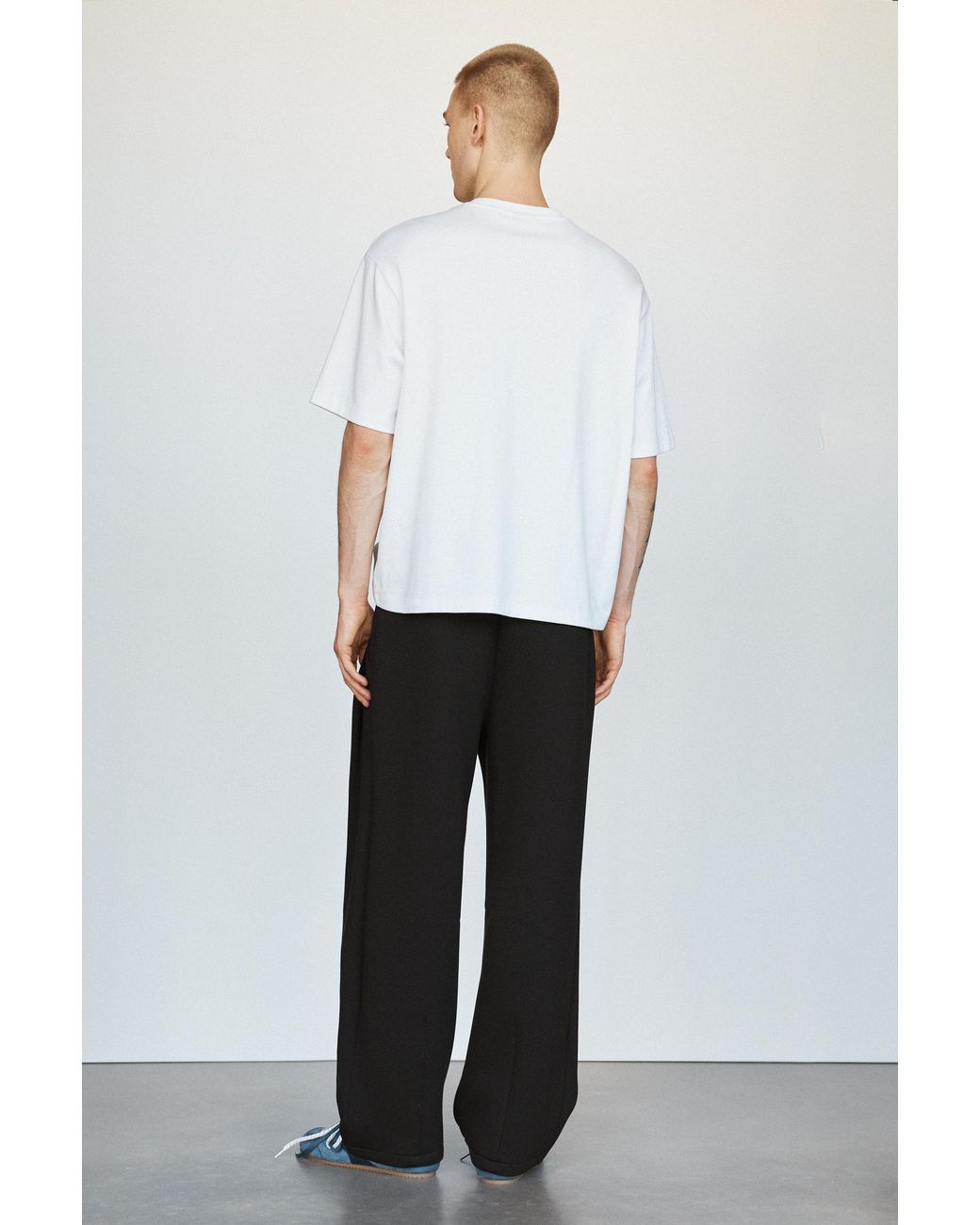Pull&Bear Black Neoprene-Effect Darted Trousers for men
