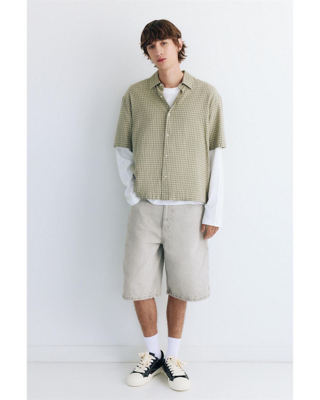 Pull&Bear Gray Skater Denim Bermuda Shorts for men