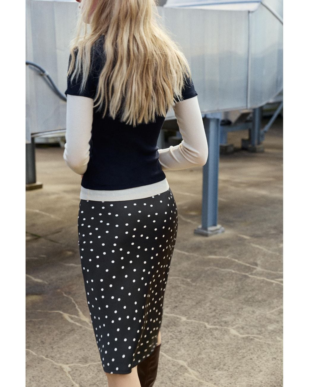 Pull&Bear Blue Polka Dot Satin Midi Skirt