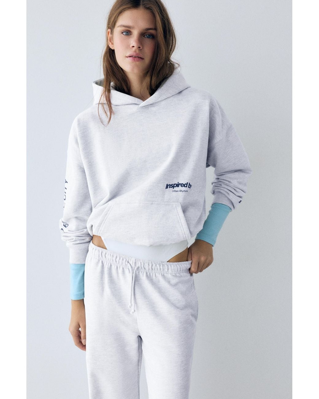 Sweat À Capuche Graphique En Daim Pull&Bear en coloris Gray