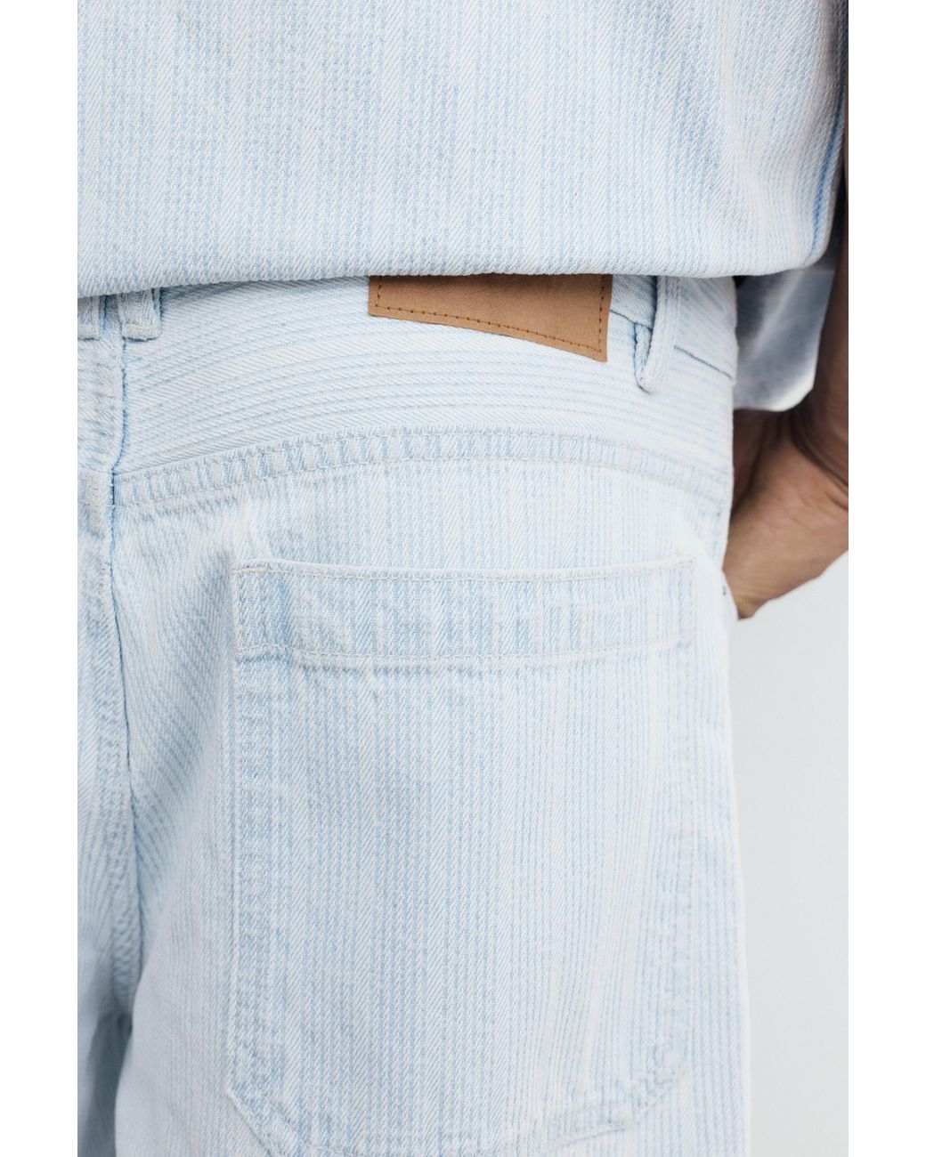 Pull&Bear Multicolor Standard Jacquard Denim Bermuda Shorts for men