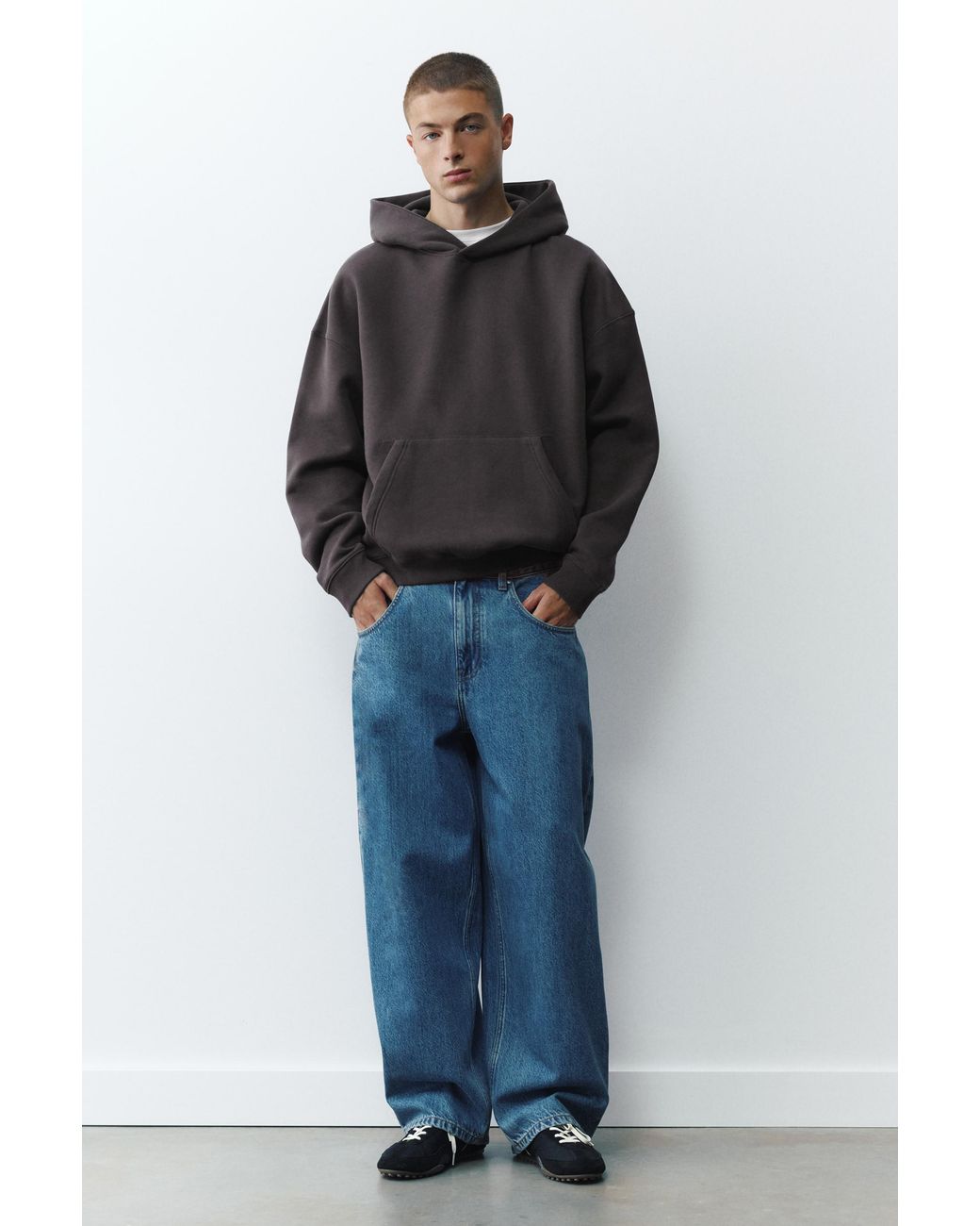 Pull&Bear Black Boxy Fit Hoodie for men