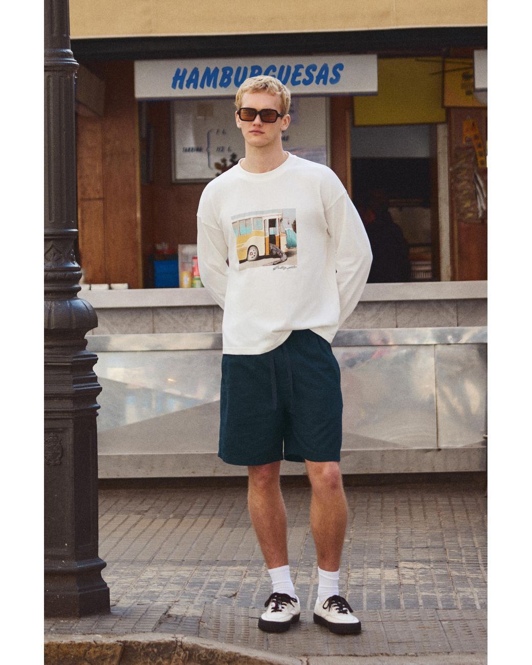 Pull&Bear Blue Linen Blend Bermuda Joggers for men