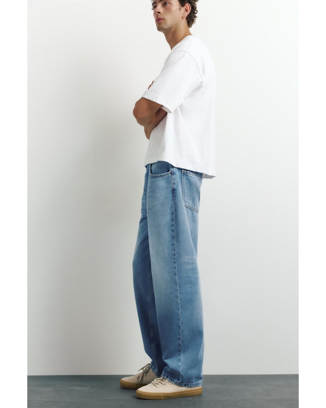 Pull&Bear Blue Relaxed Baggy Jeans for men