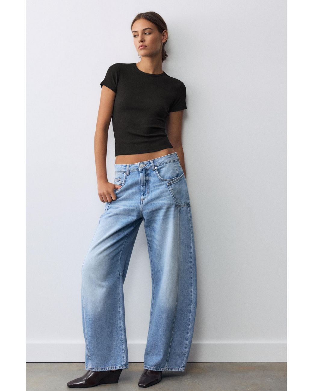 Pull&Bear Geribd T-Shirt Met Korte Mouw in het Black