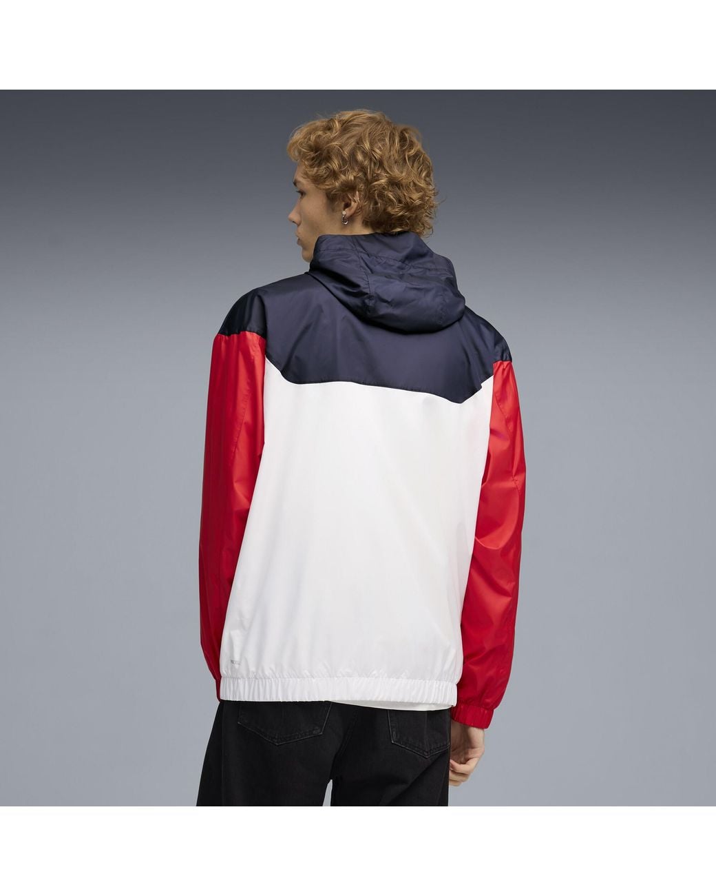 PUMA Red Essentials Relaxed Windbreaker Jacket for men