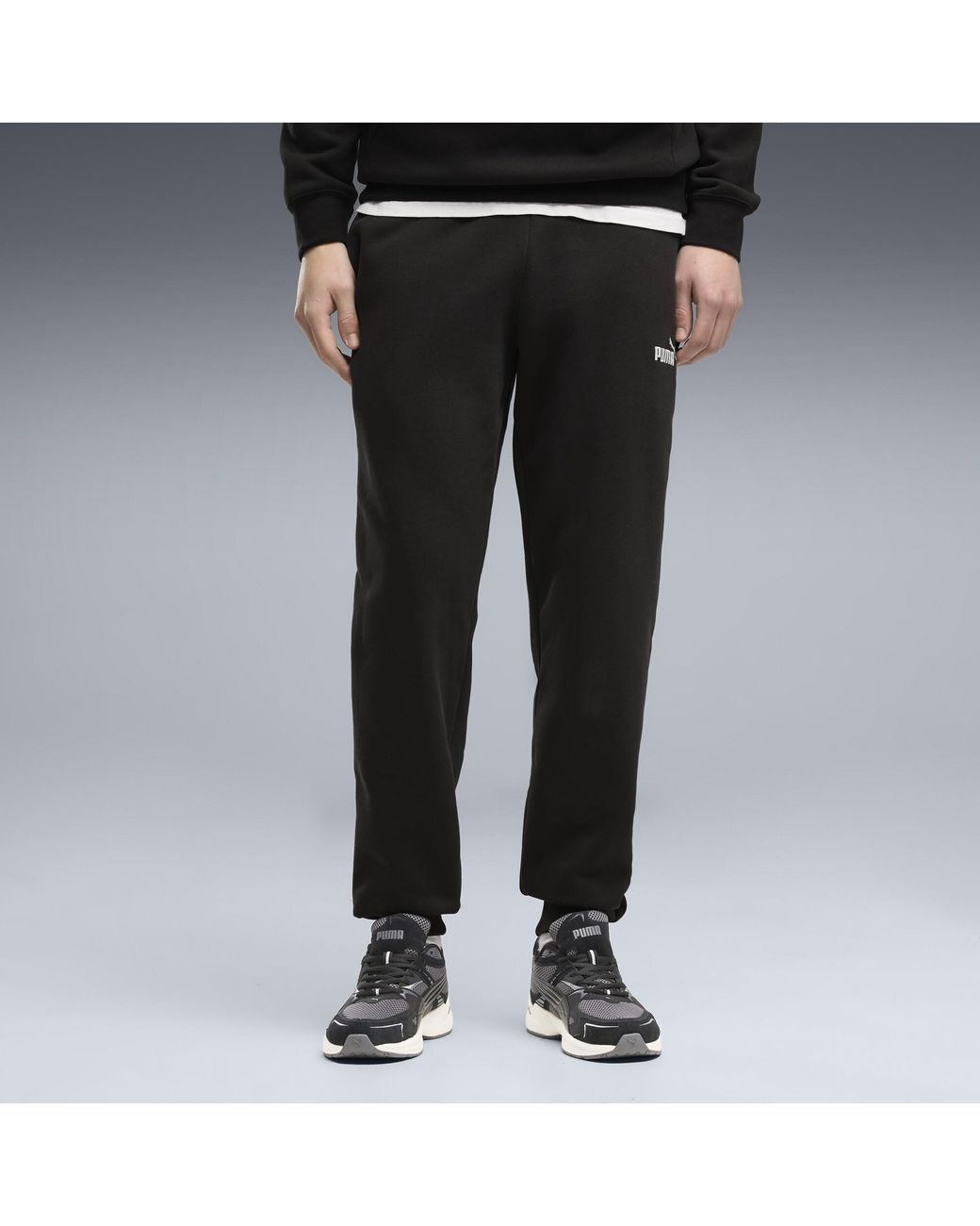 PUMA Black Essentials No. 1 Logo Sweatpants for men