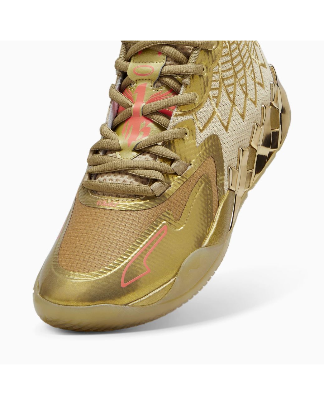 Metallic gold hotsell basketball shoes