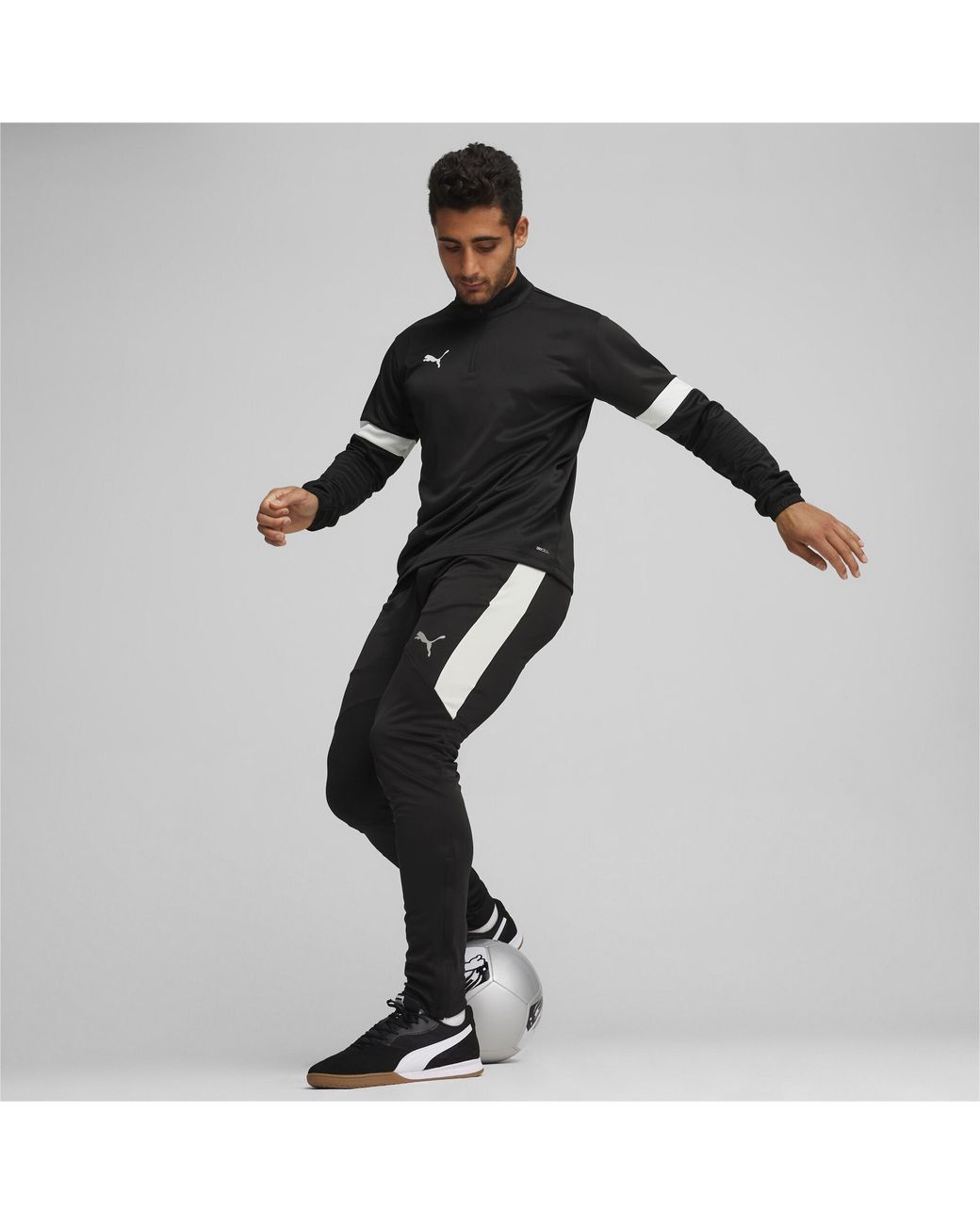 PUMA Black Individualrise Football Quarter-Zip Top for men