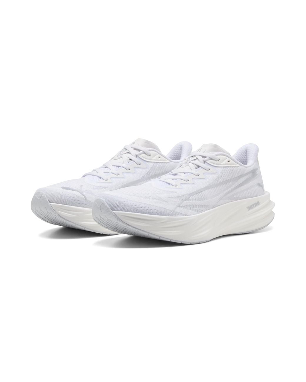 PUMA White Deviate Nitro 4 Road Running Shoes for men