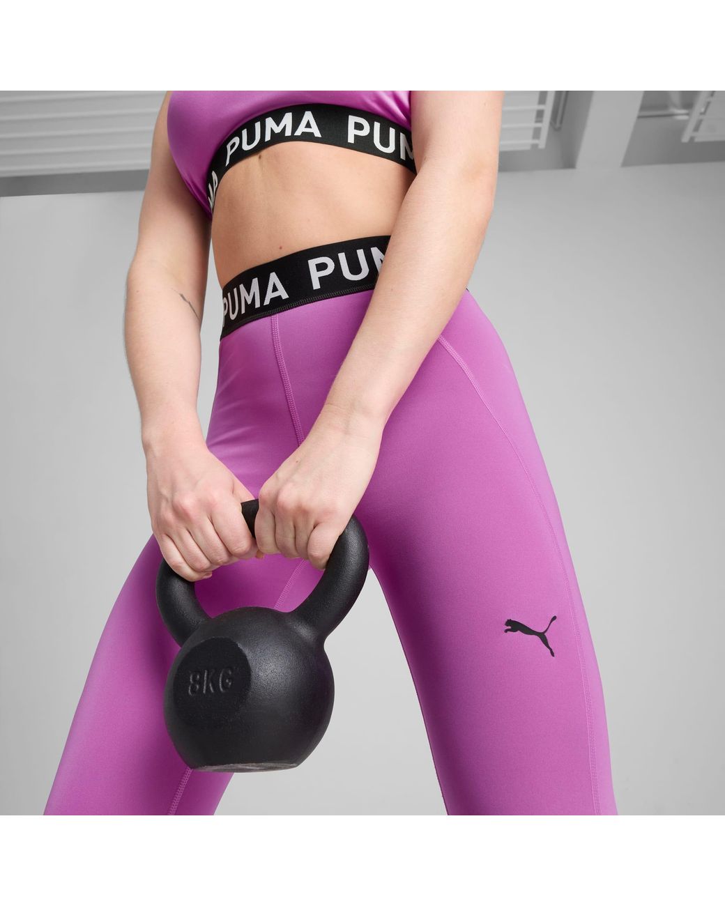 PUMA Strong Tight in het Pink