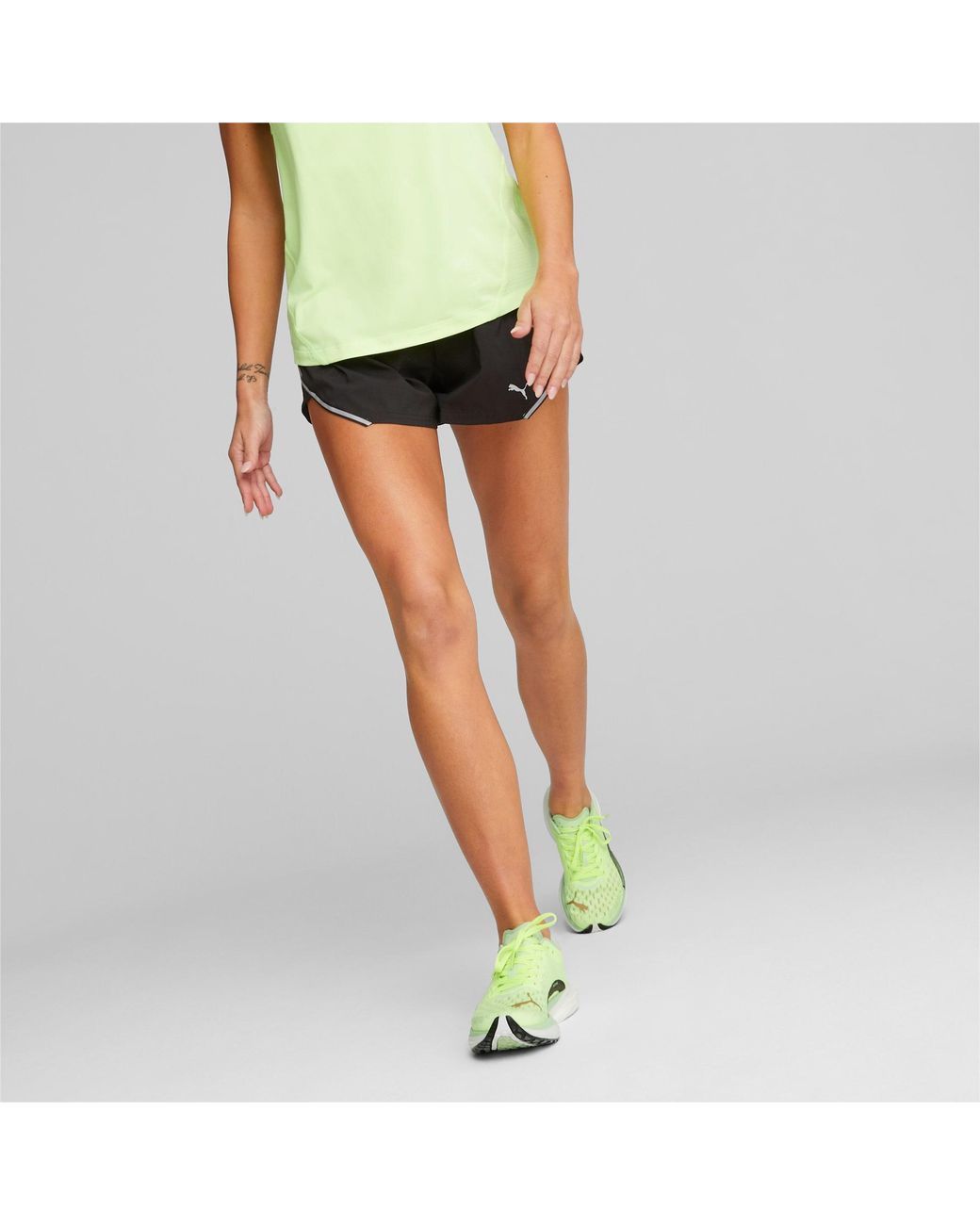PUMA Run Woven 3" Running Shorts Women in Green | Lyst UK