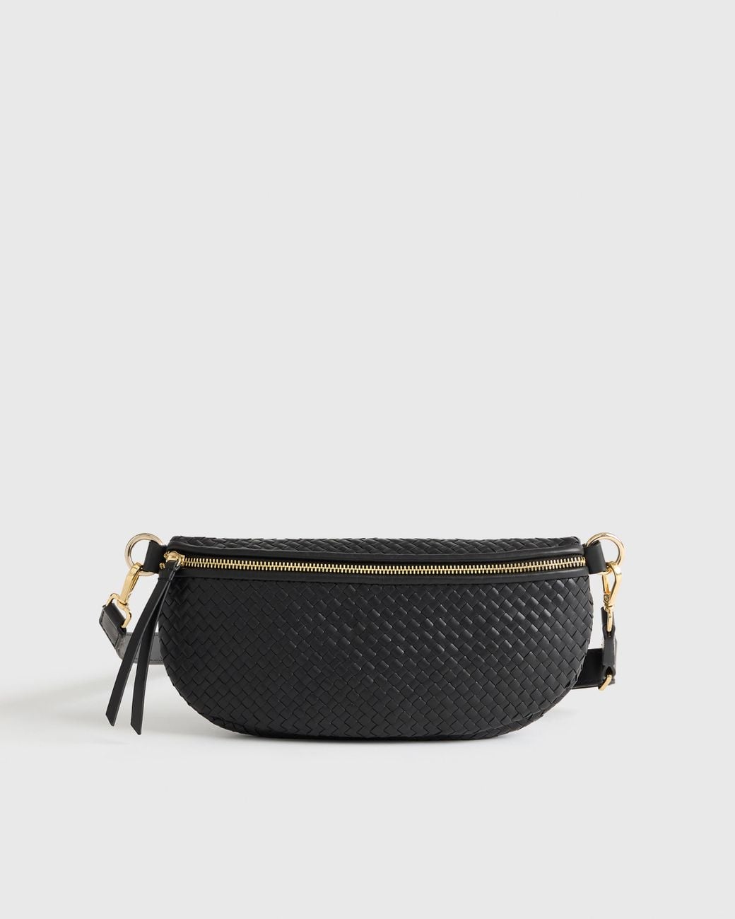 Quince Italian Leather Handwoven Sling Bag in Black | Lyst