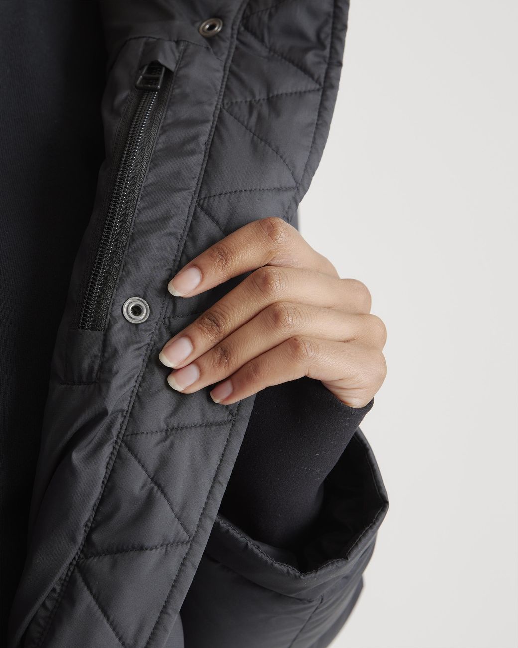 Quince Black Responsible Down Cropped Puffer Jacket, Recycled Polyester