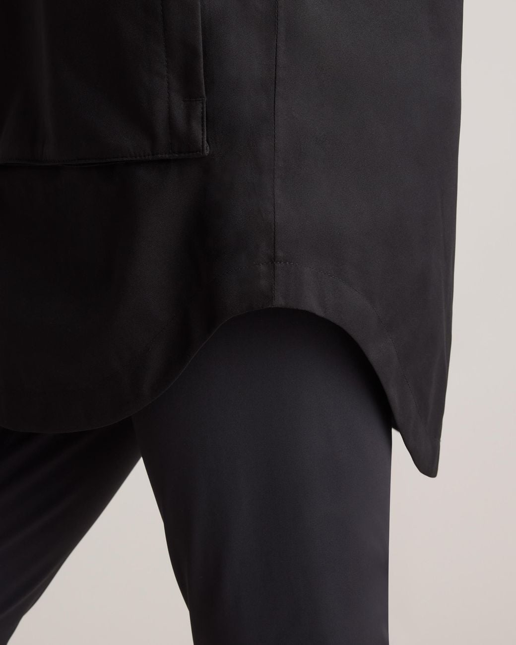 Quince Black Weather Proof Oversized Rain Jacket, Polyester/Recycled Polyester Blend