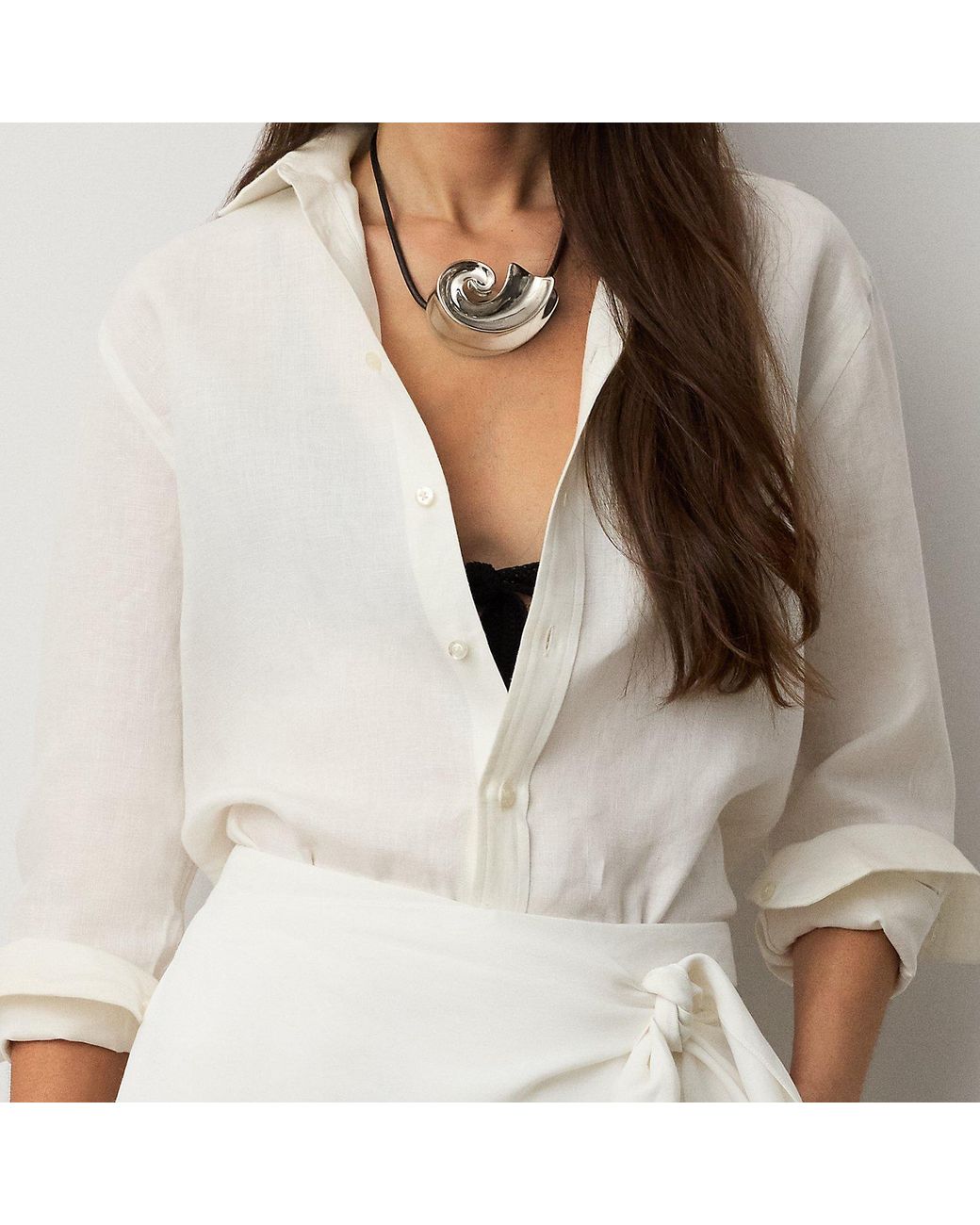 Ralph Lauren Metallic Tone Shell Leather Necklace