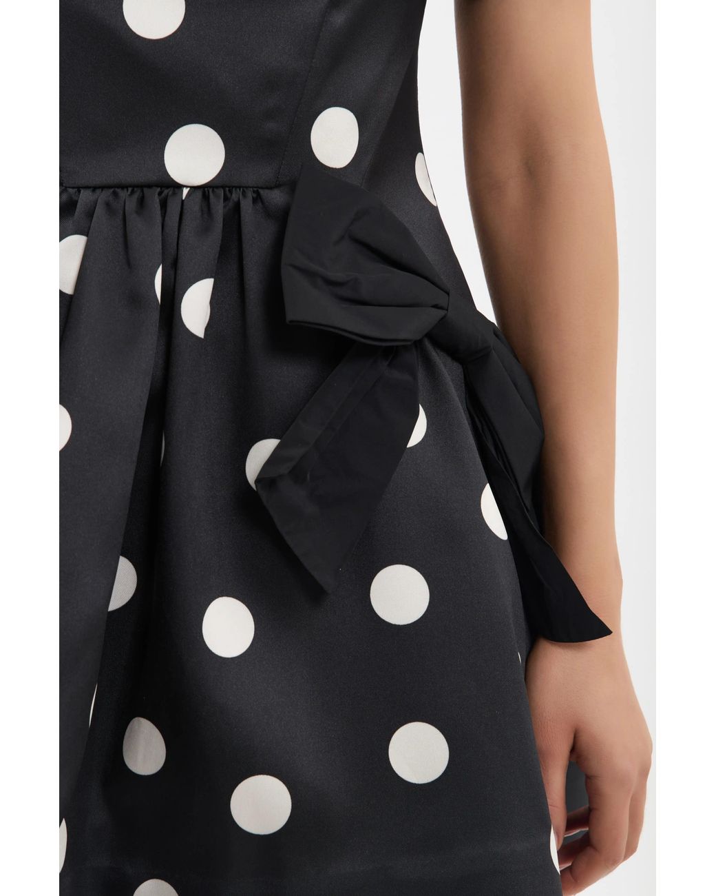 Rebecca Vallance Black Bacio Short Sleeve Mini Dress