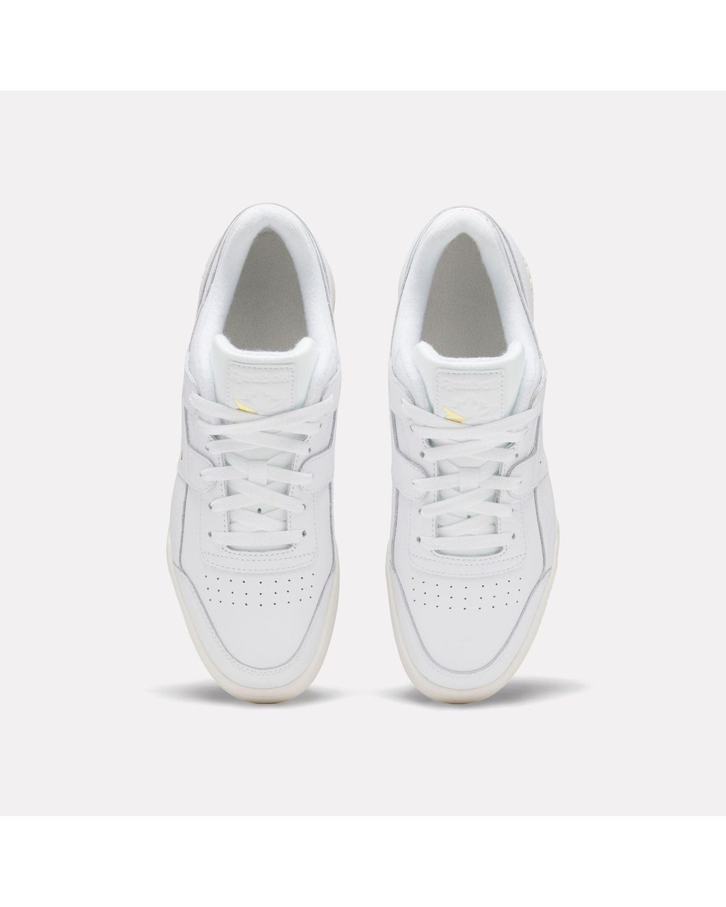 Reebok White Workout Plus Sneaker, Größe