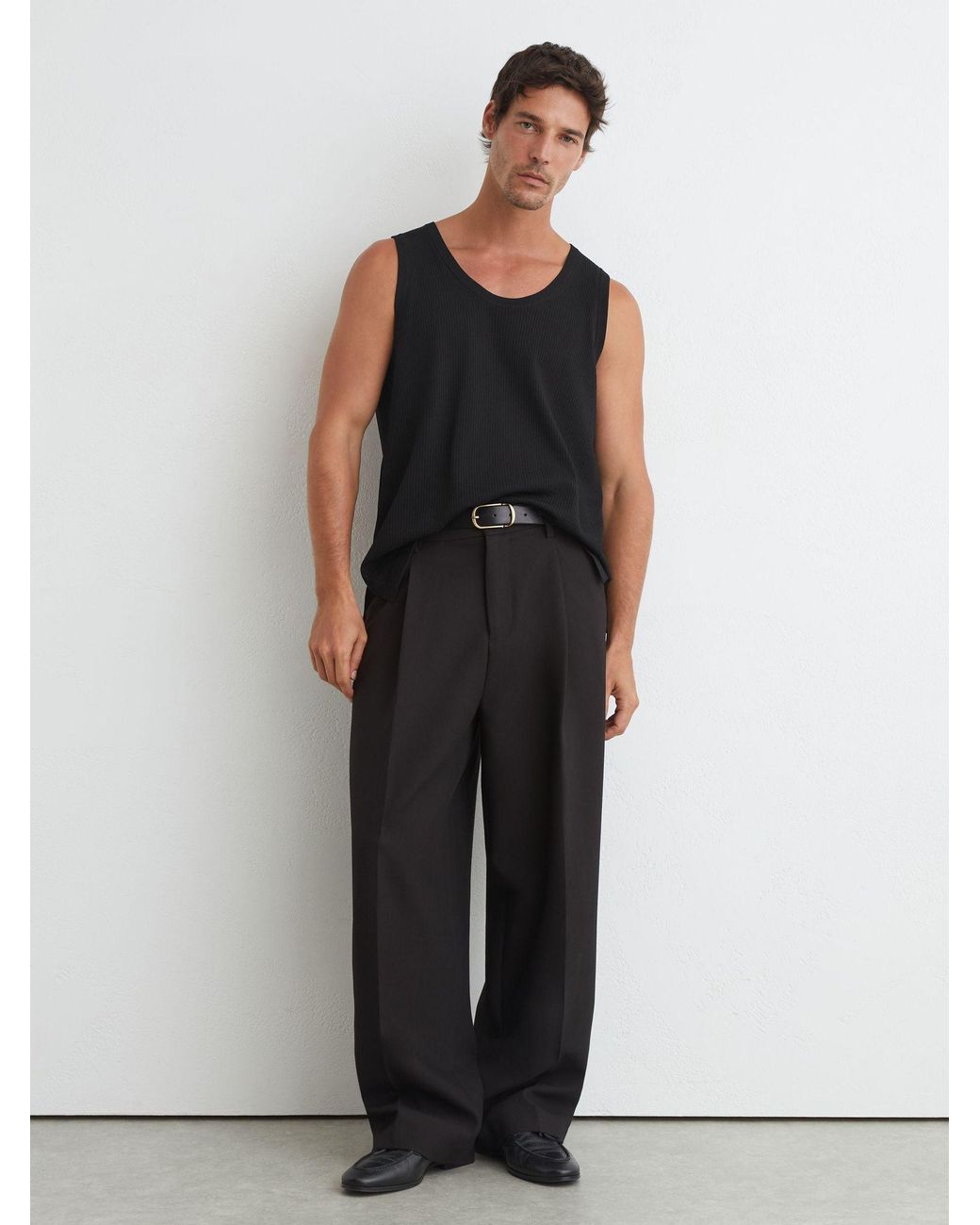 Reiss Watson - Black Textured-knit Round-neck Vest, L for men