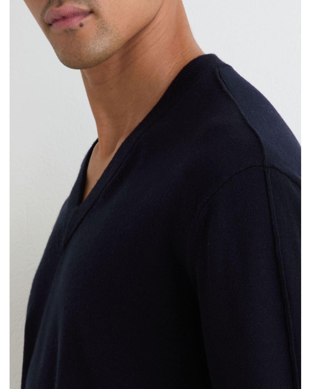 Reiss Blue Earlsfield Merino Wool V-Neck Jumper for men