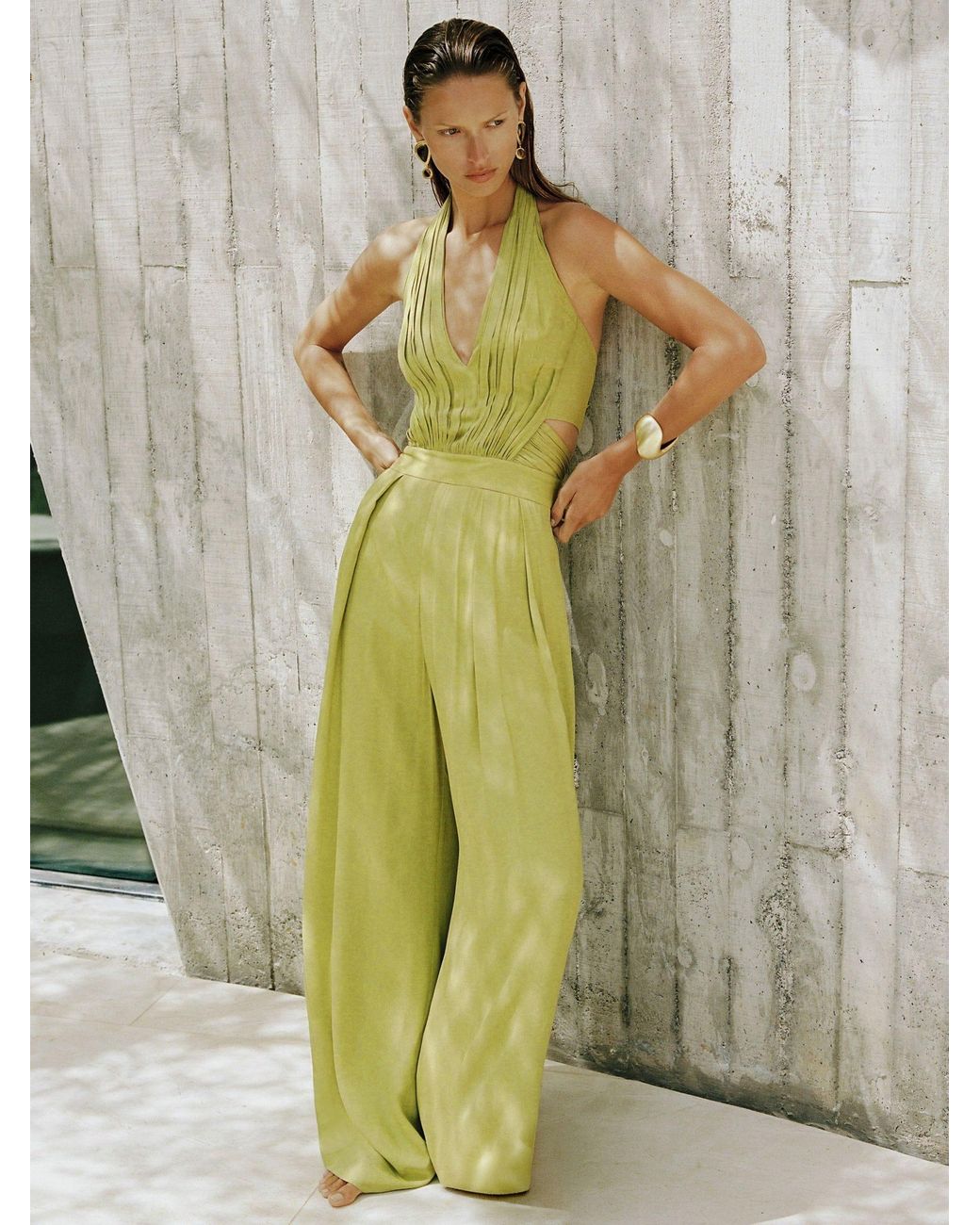 Reiss Lainey - Green Halterneck Pleated Wide-leg Jumpsuit, Us 10