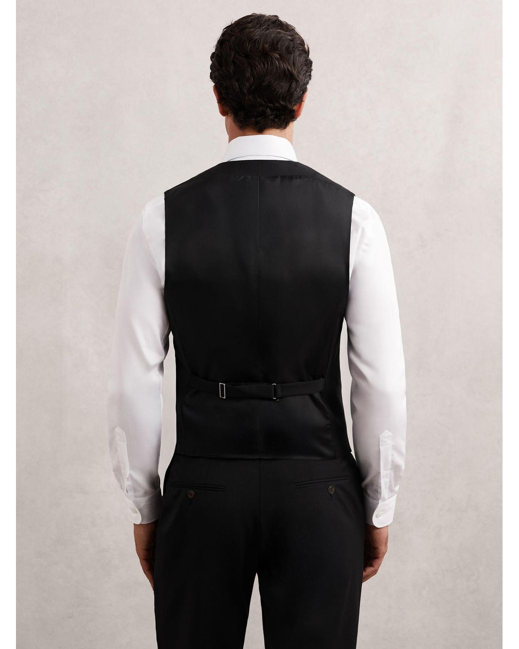 Reiss Promise - Black Wool-blend Tailored-fit Waistcoat, Us 44 Regular for men