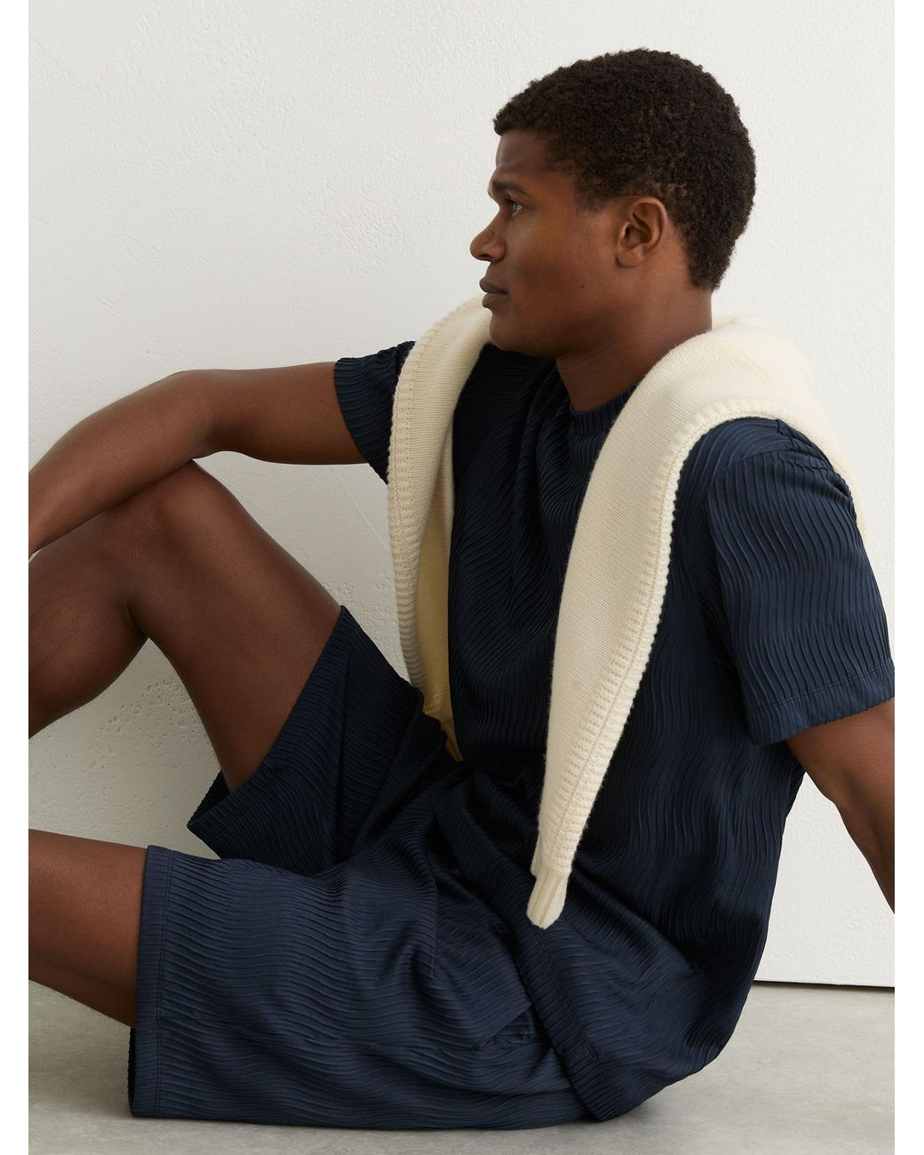 Reiss Blue Textured-Wave Drawstring Shorts for men