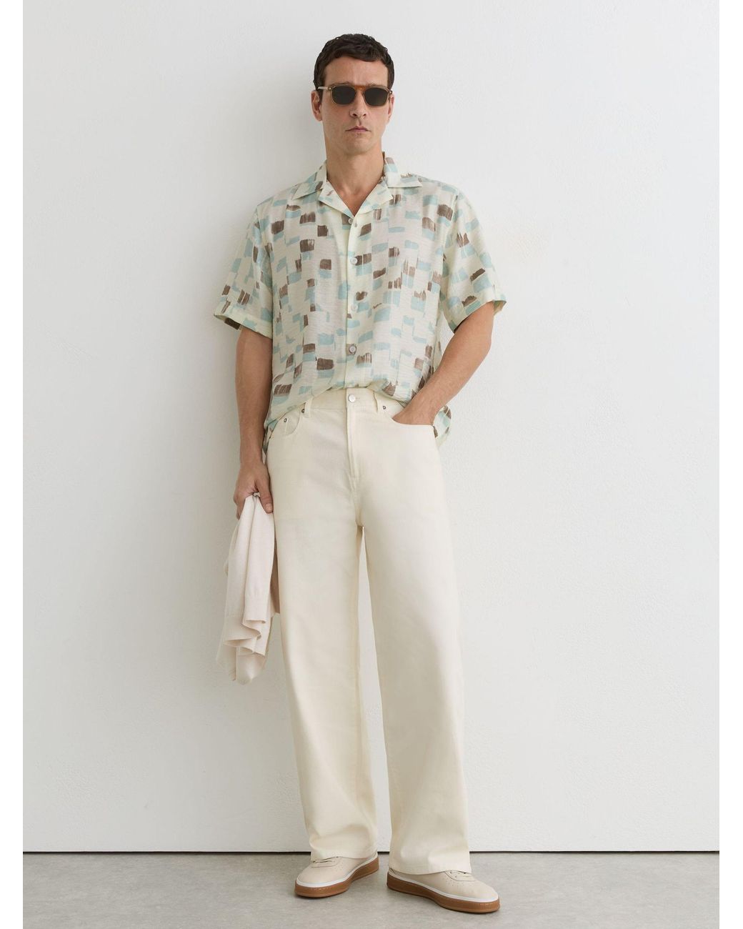 Reiss White Brushstroke-Print Cuban-Collar Shirt for men