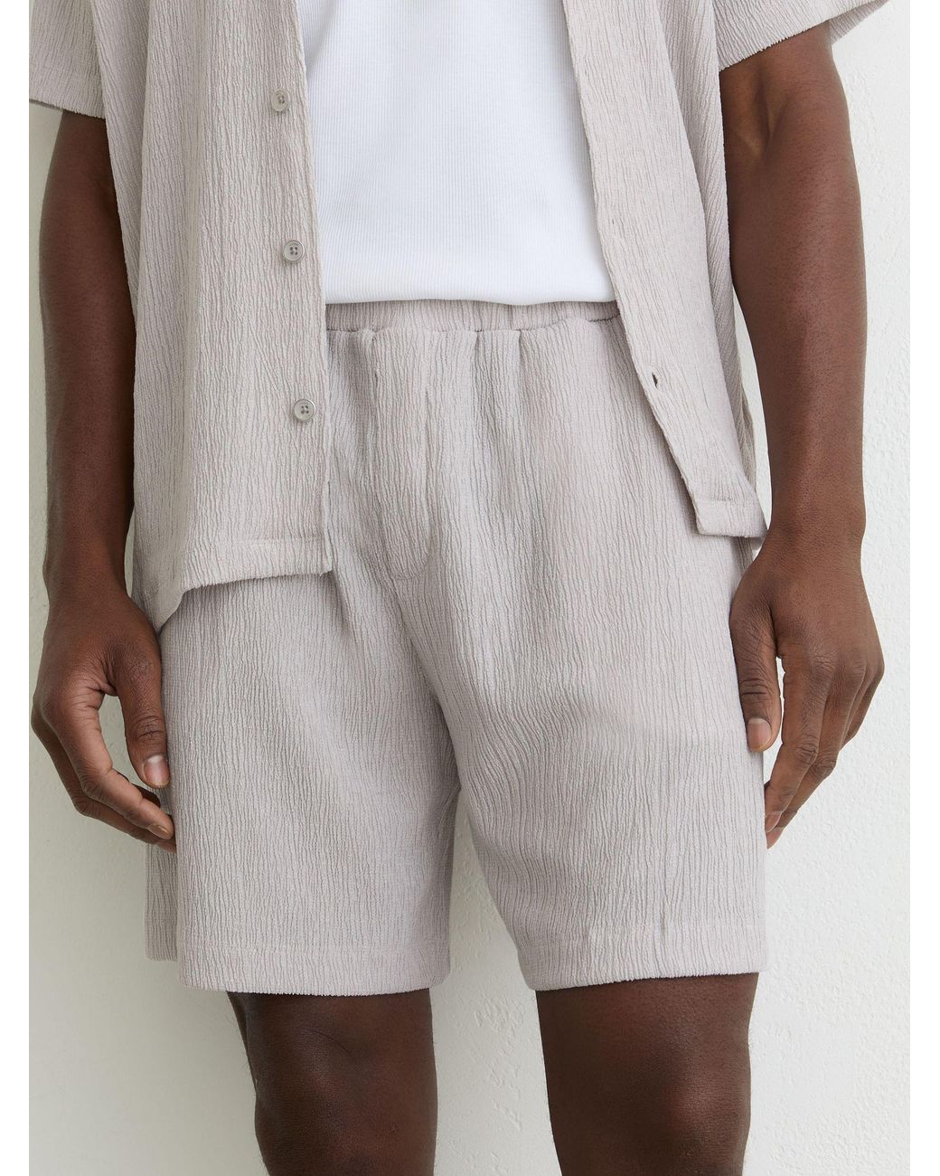 Reiss Natural Textured Drawstring Shorts for men