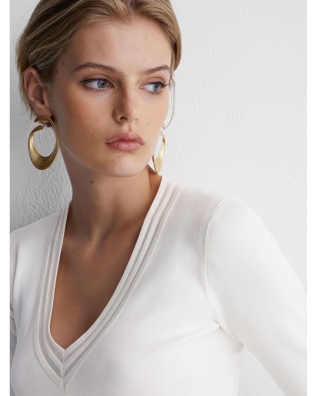 ATELIER White Silk-Blend Knit V-Neck Jumper