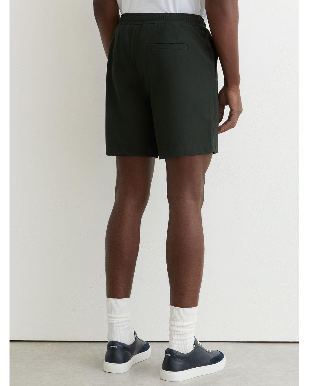 Reiss White Newmark Textured Drawstring Shorts for men