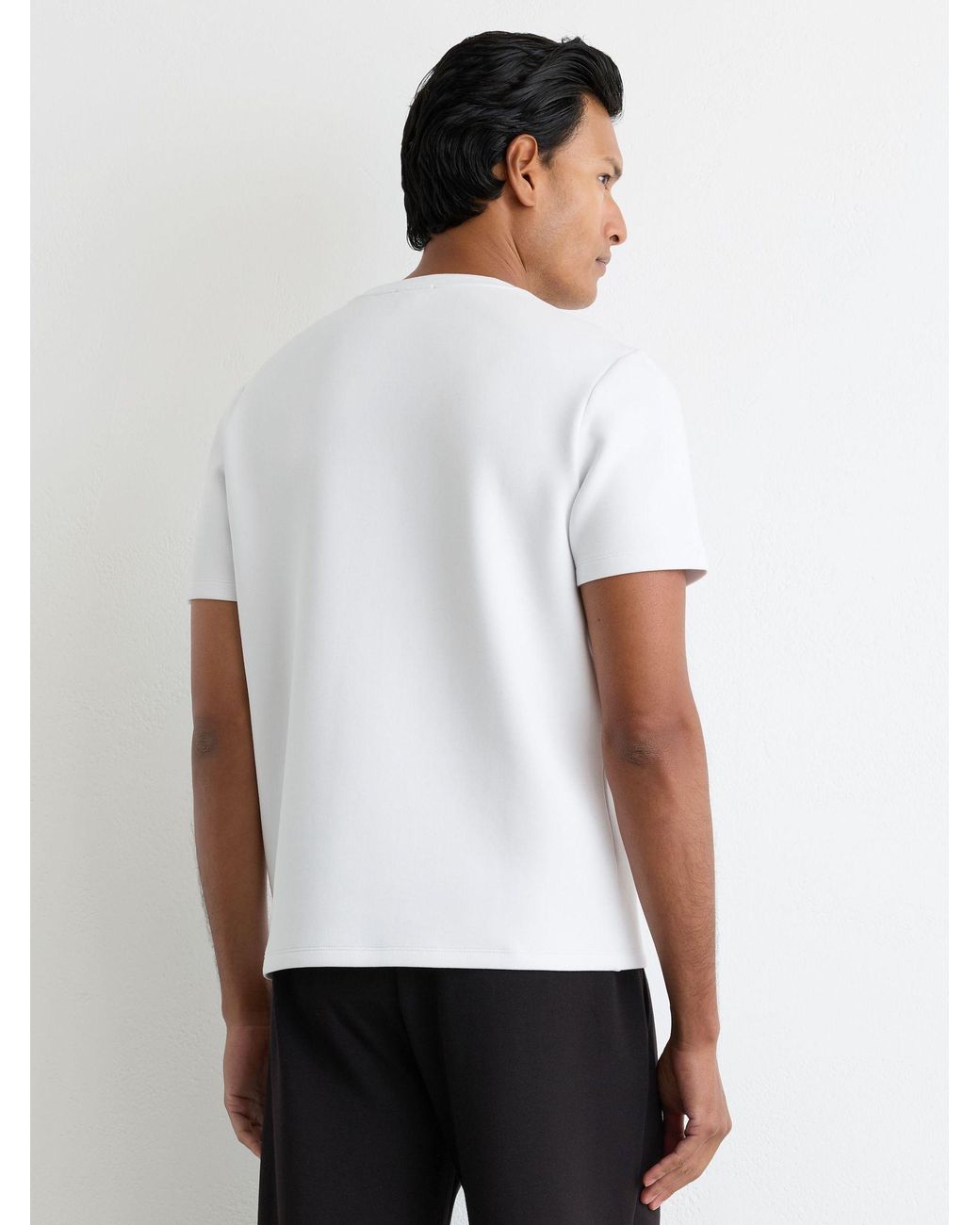 Reiss Black Sueded Interlock Jersey Modern-Fit T-Shirt for men