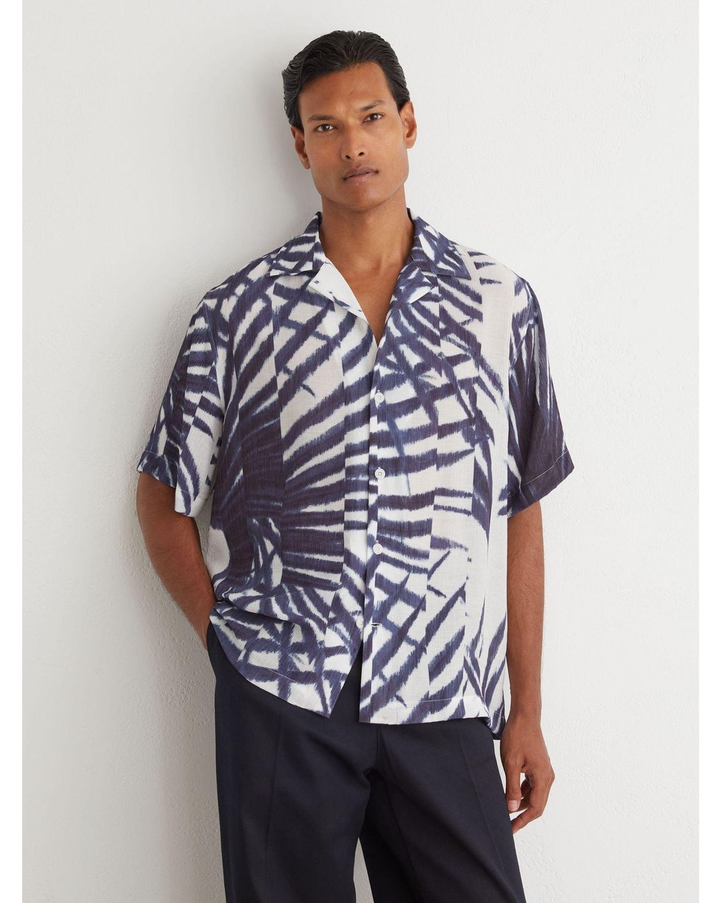 Reiss Blue Shindora - Navy/white Plissé Printed Cuban-collar Shirt, L for men